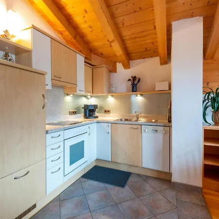 Spacious In With Terrace * Stummerberg